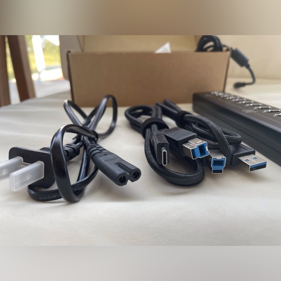 USB HUB Multiport - Picture 8 of 10